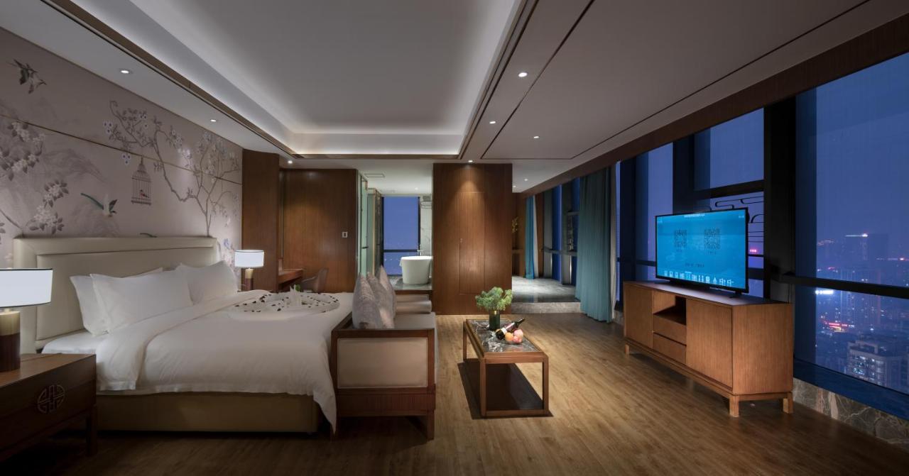Venus Royal Hotel Foshan Kuiqi Road Metro Station Exteriér fotografie